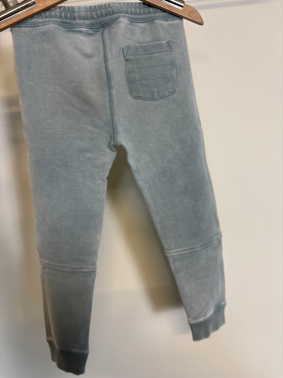 Broek Z8