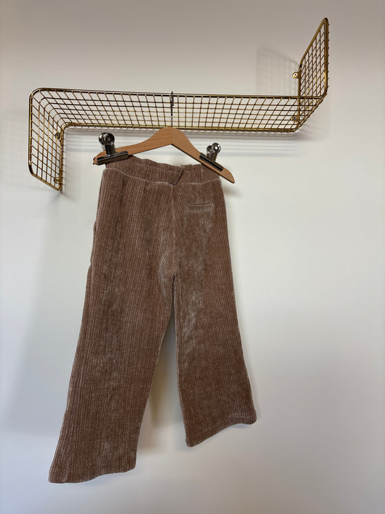 Broek millastar