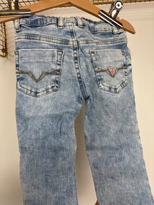  Jeans Guess